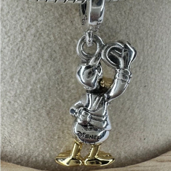 PANDORA Disney 100th Anniversary Donald Duck Charm for Pandora Bracelet Retired - Picture 5 of 6